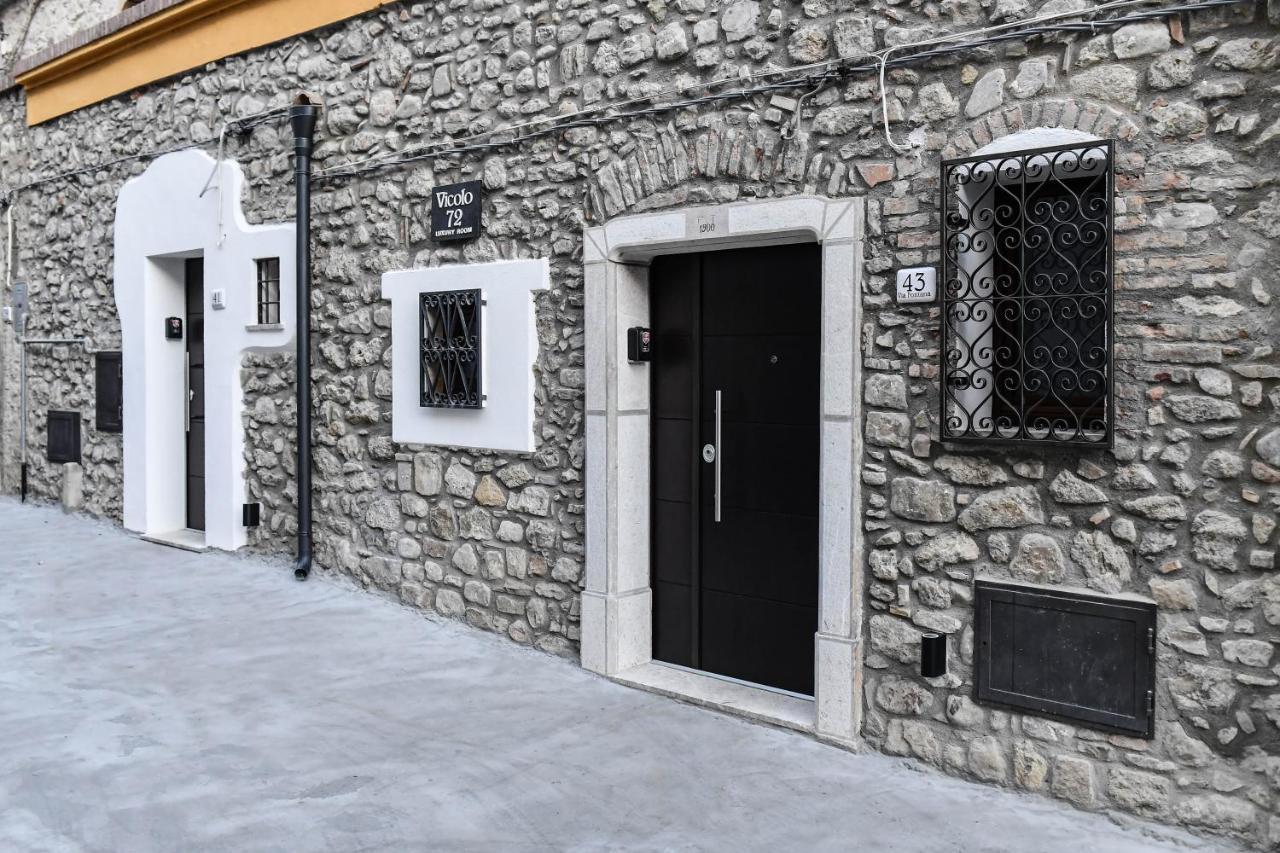 ホテル Vicolo72 Calitri エクステリア 写真